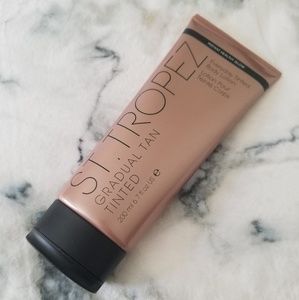 St. Tropez Gradual Tan Tinted Body Lotion